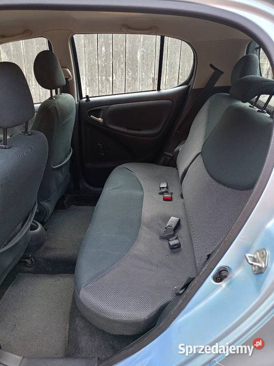 Toyota Yaris 13 VVTi 87KM Ciekoty