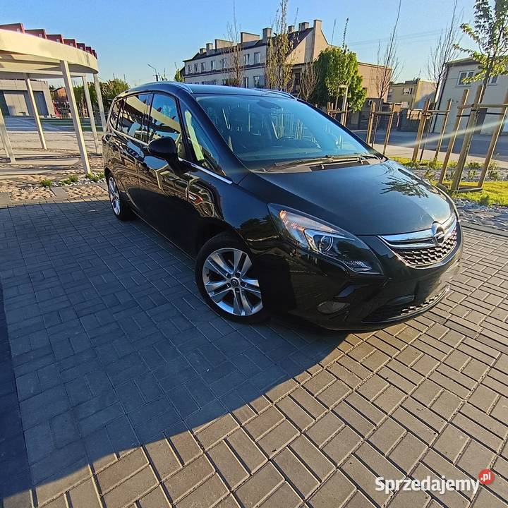 Opel Zafira C 2014 14 Turbo 175 przebiegu Lubanów
