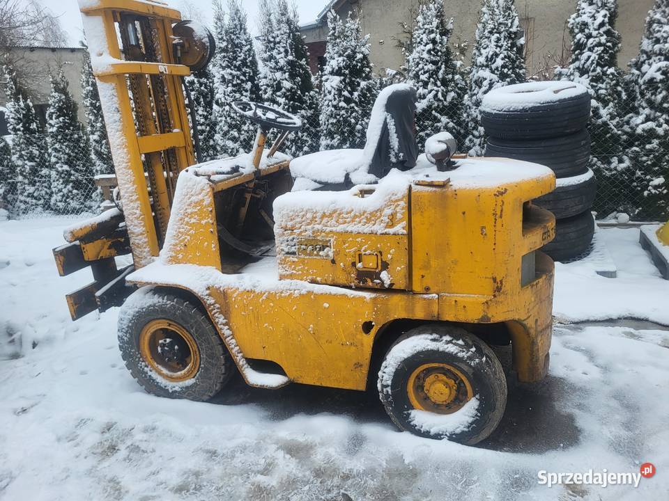 Wózek widłowy catepillar V40B Sprawny Wąbrzeźno