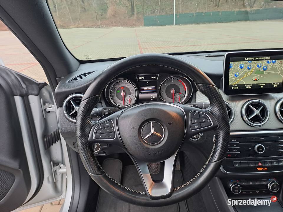 Sprzedam Mercedes cla180 15 cdti automat z 98000km Ostrowiec Świętokrzyski