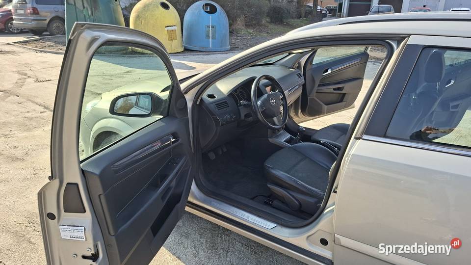 Opel Astra H Kombi Astra Lubań