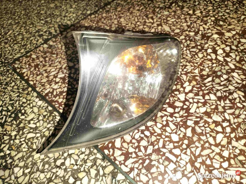 Kierunkowskaz biały BMW E46 SEDAN TOURING POLIFT Poręba sprzedam