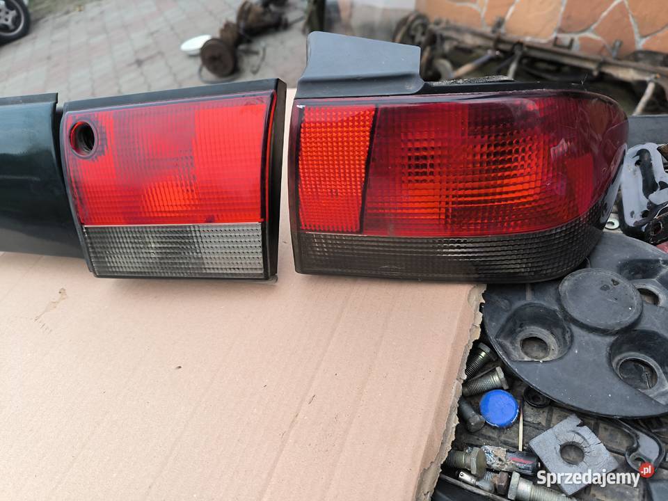 Saab 900 blenmda lampy tyl Stalowa Wola sprzedam
