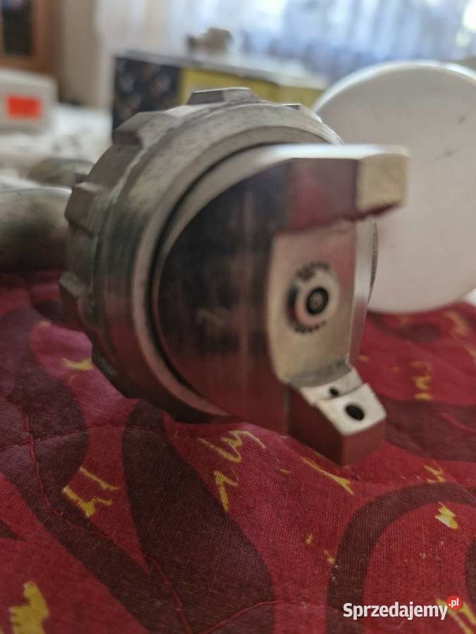 Pistolet lakierniczy CHS16 dysza 2