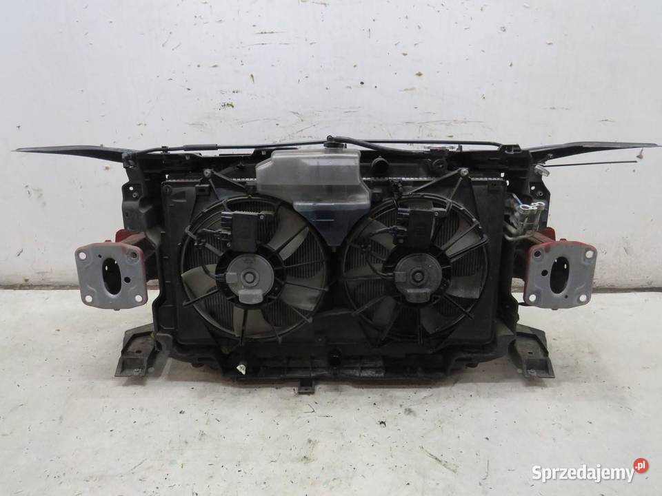 PAS PRZEDNI CHŁODNICE BELKA MAZDA 3 BM 13 22 D osobowe sprzedam