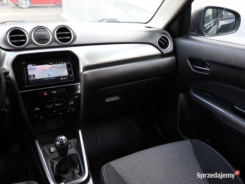 Suzuki Vitara 10 BoosterJet światła przeciwmgielne Bielany Wrocławskie