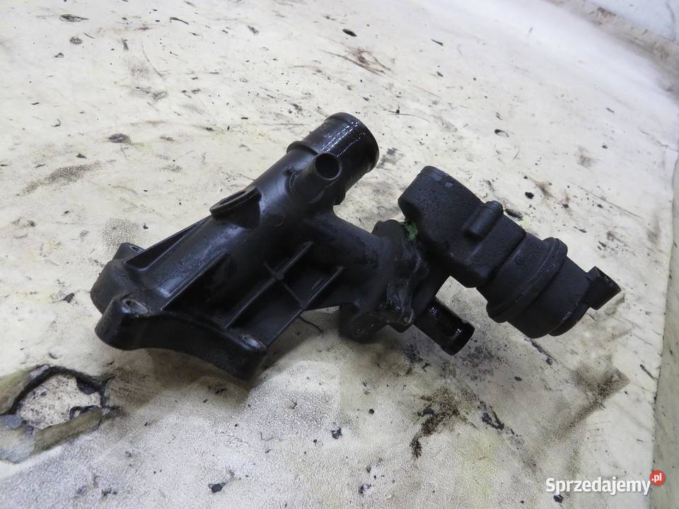 OBUDOWA TERMOSTATU XTRAIL III T32 16 DCI
