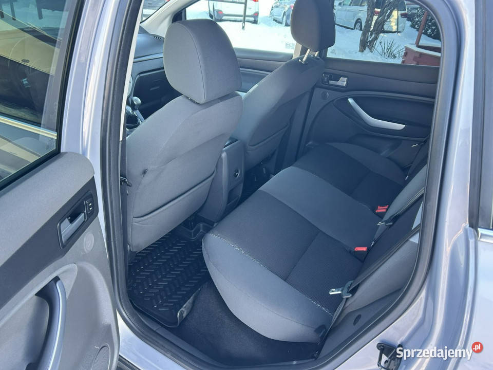 Ford Kuga Super stan zarejestrowany w Polsce I wielofunkcyjna kierownica Nowe Iganie sprzedam