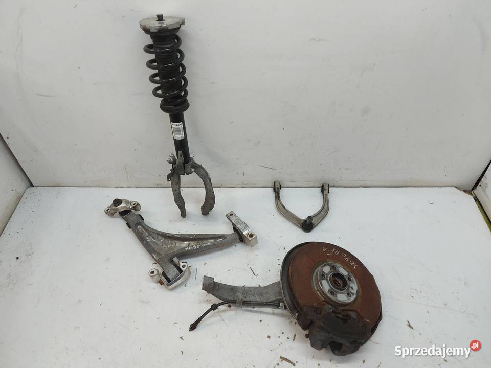 VOLVO XC90 II D5 Amortyzator zwrotnica wahacz osobowe