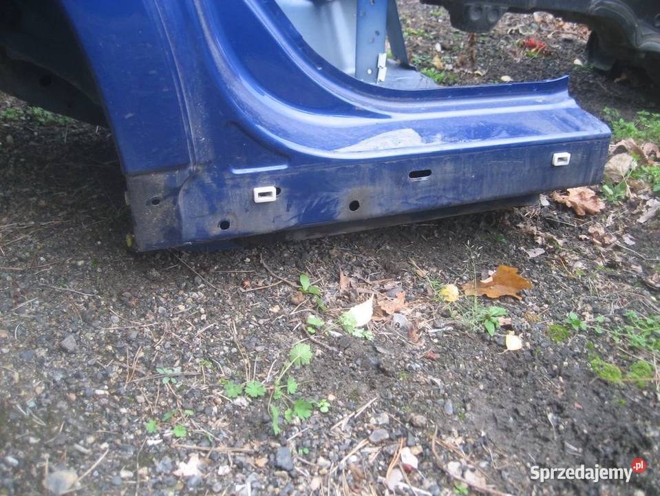 volvo v50 0407r błotnik tył prawy lewy kod 476