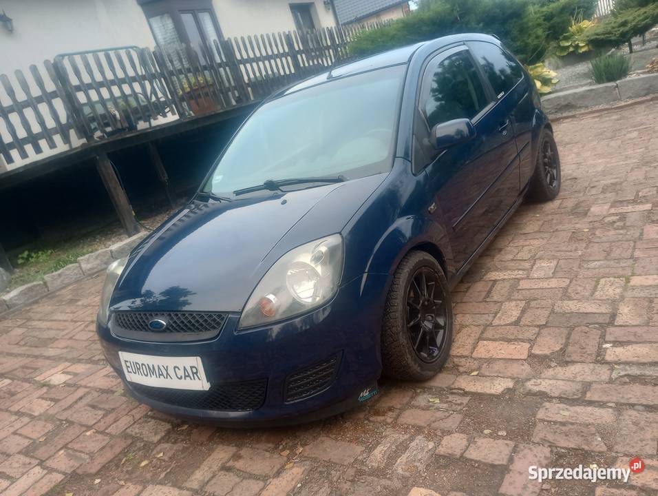 ZROWA FIESTA z roku 2008 benzyna