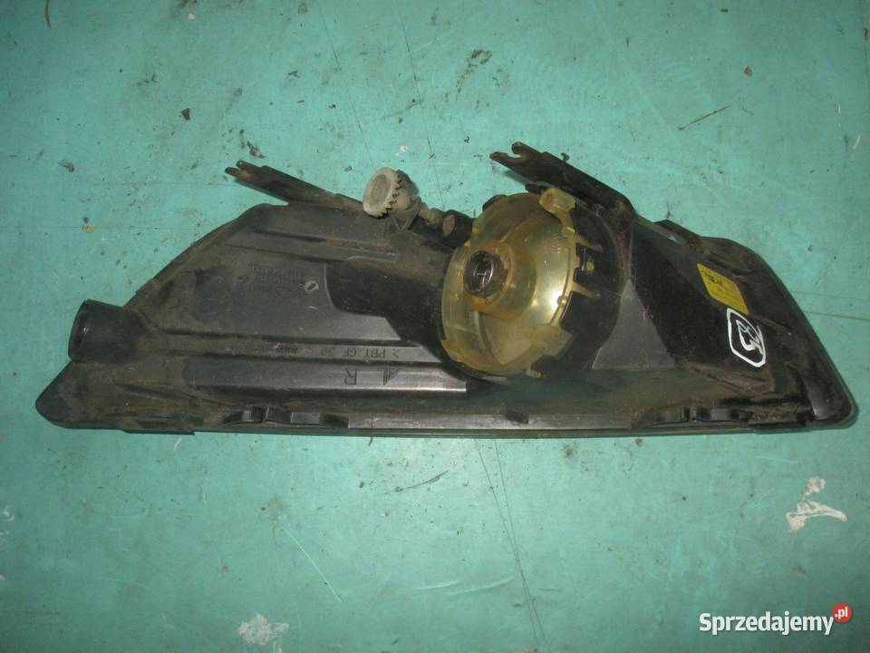 FORD MONDEO MK4 IV 08r halogen prawy