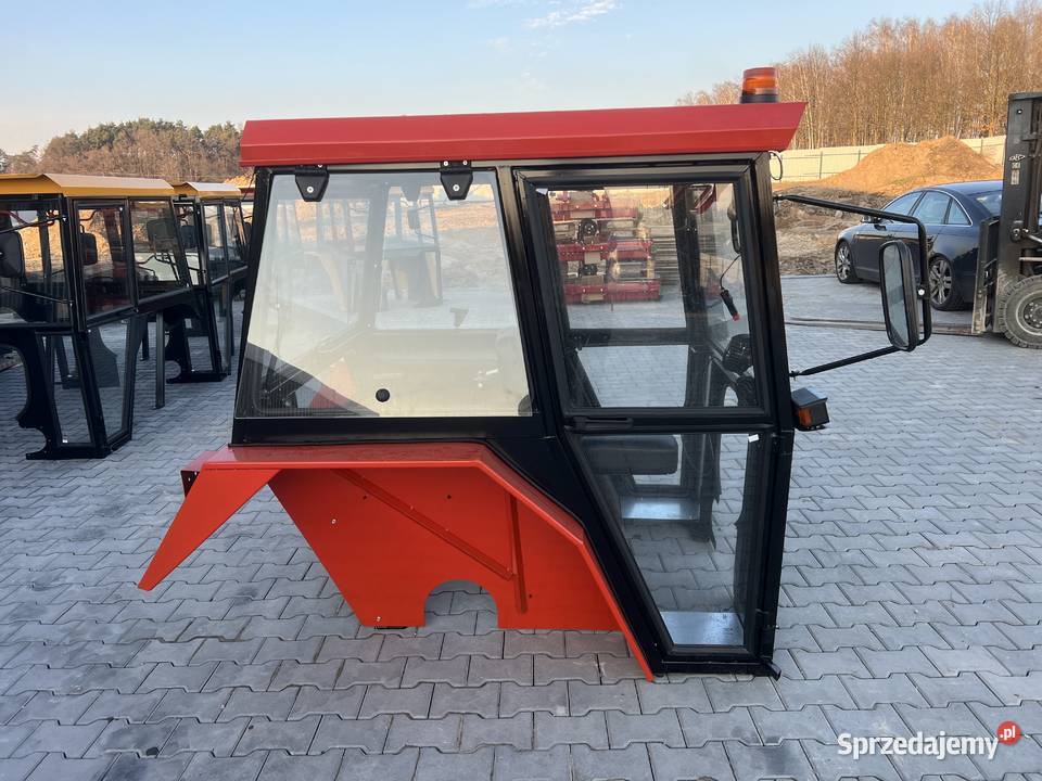 Kabina ciągnikowa kabina POSZERZANA Ursus C330 Gostynin sprzedam