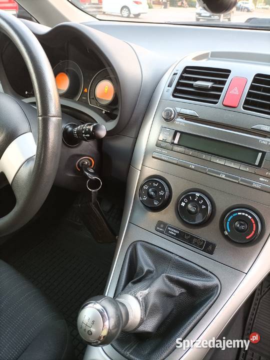 TOYOTA AURIS 14 benzyna 2008 prywatne serwisowany w ASO Gorzów Wielkopolski