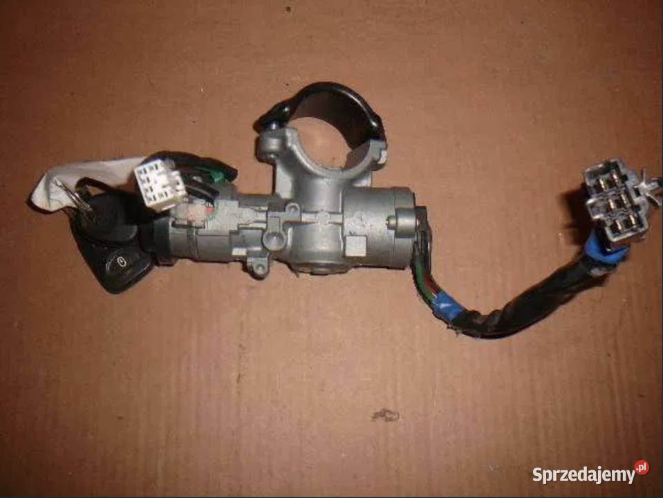 Stacyjka Kia carens III Ostrzeszów