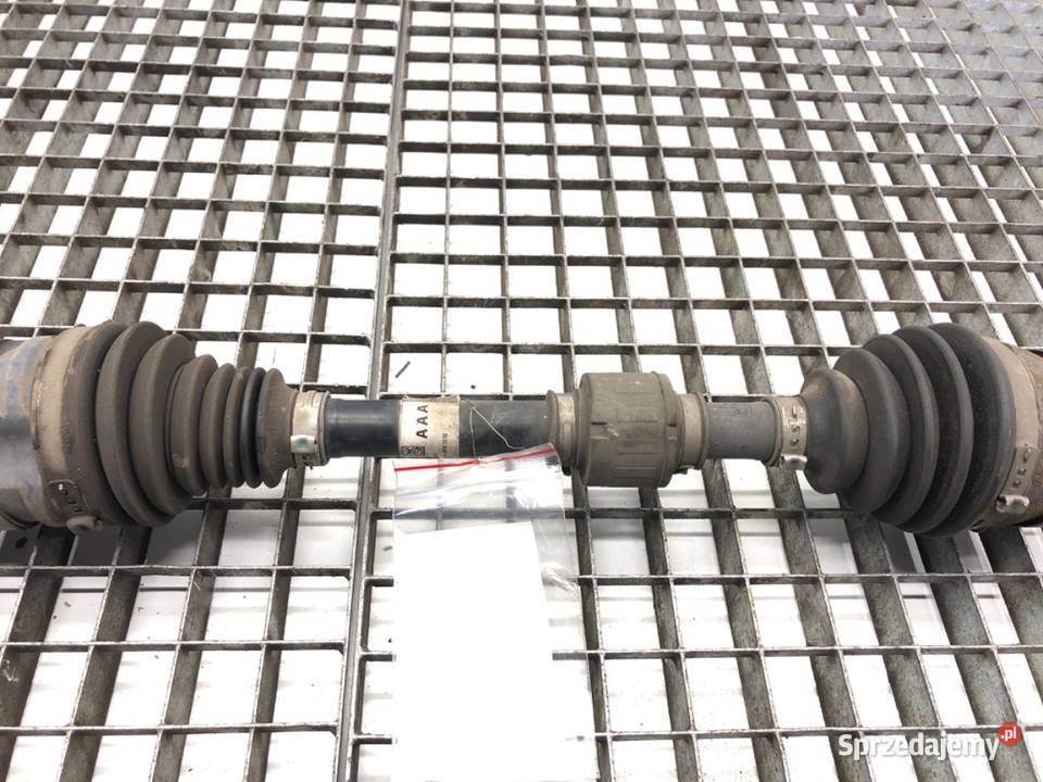 PÓŁOŚ LEWY PRZÓD TOYOTA COROLLA E21 18 98 osobowe