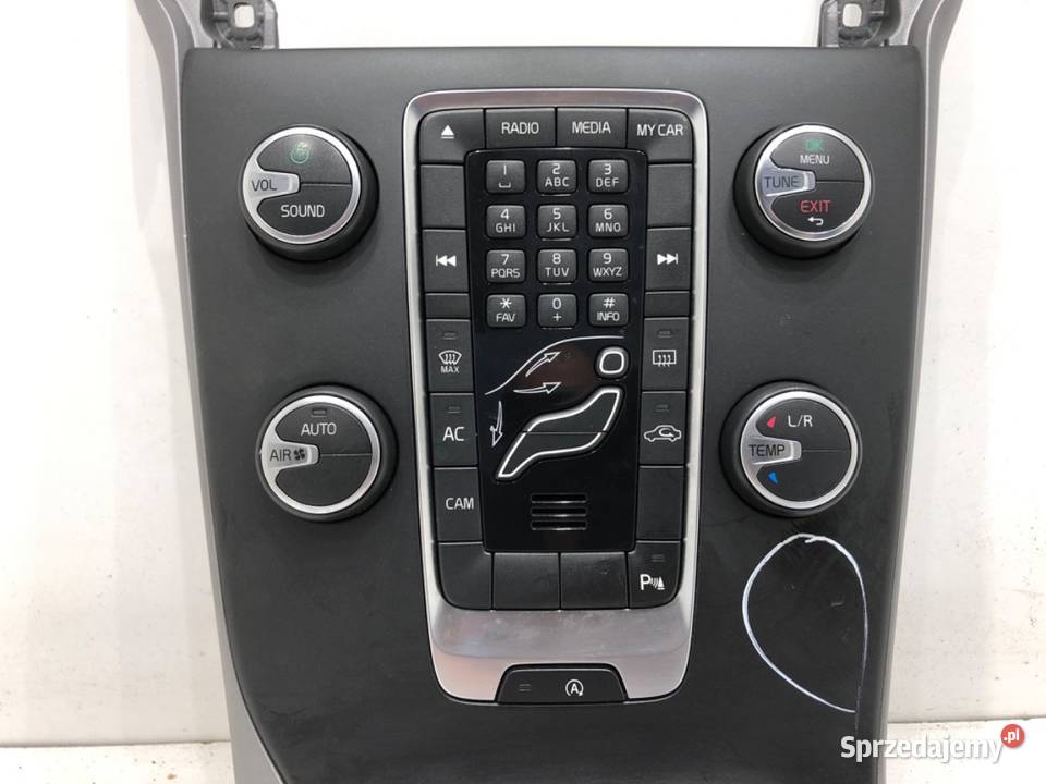 RADIO VOLVO V40 ODTWARZACZ MULTIMEDIA STEREO Sprzęt audio fabryczny