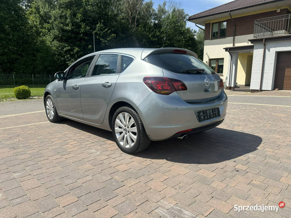 Opel Astra J 20092019