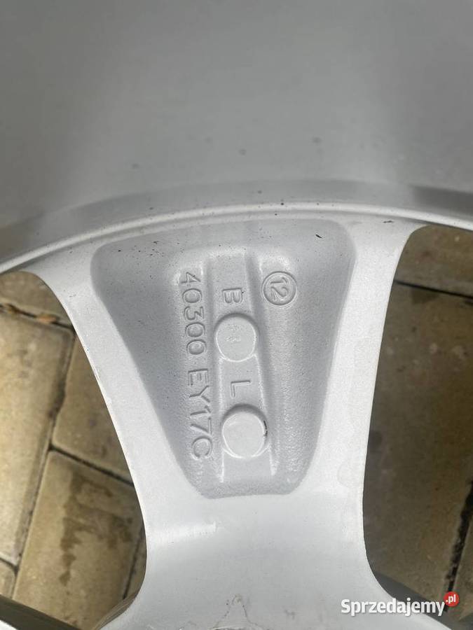 Felgi aluminiowe Nissan 5x1143 17 Samochodowe Karczów