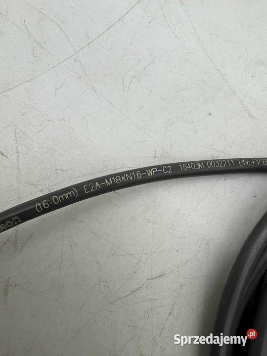 Omron E2AM18KN16WPC2 Czujnik indukcyjny