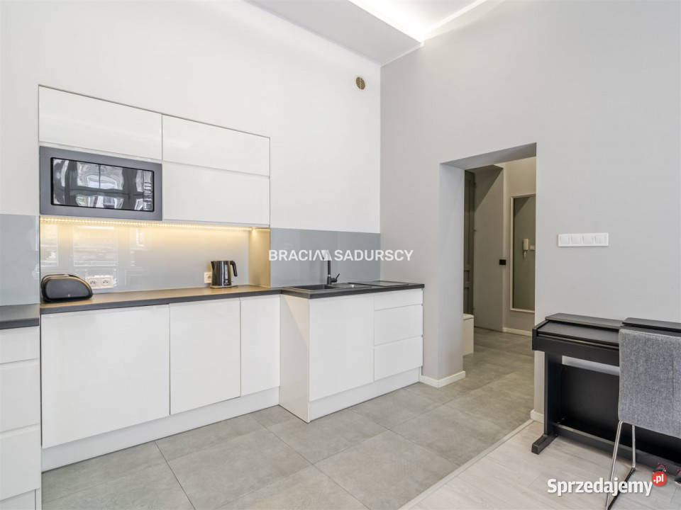Sprzedaż mieszkania 4114m2 2 pokojowe Kraków małopolskie