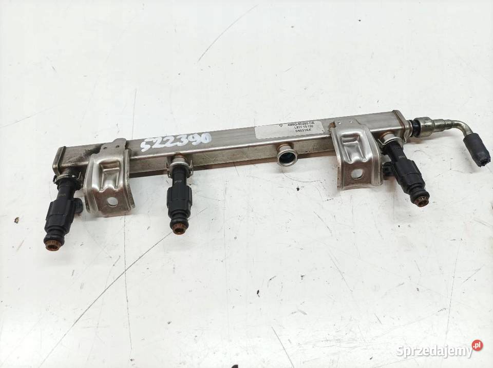 LISTWA WTRYSKOWA 4M5G9D280DA 18 16V Ford C I osobowe świętokrzyskie