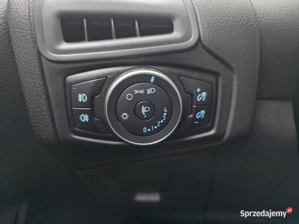 Ford Focus 10 EcoBoost 125 Grzana Kierownica Focus sprzedam