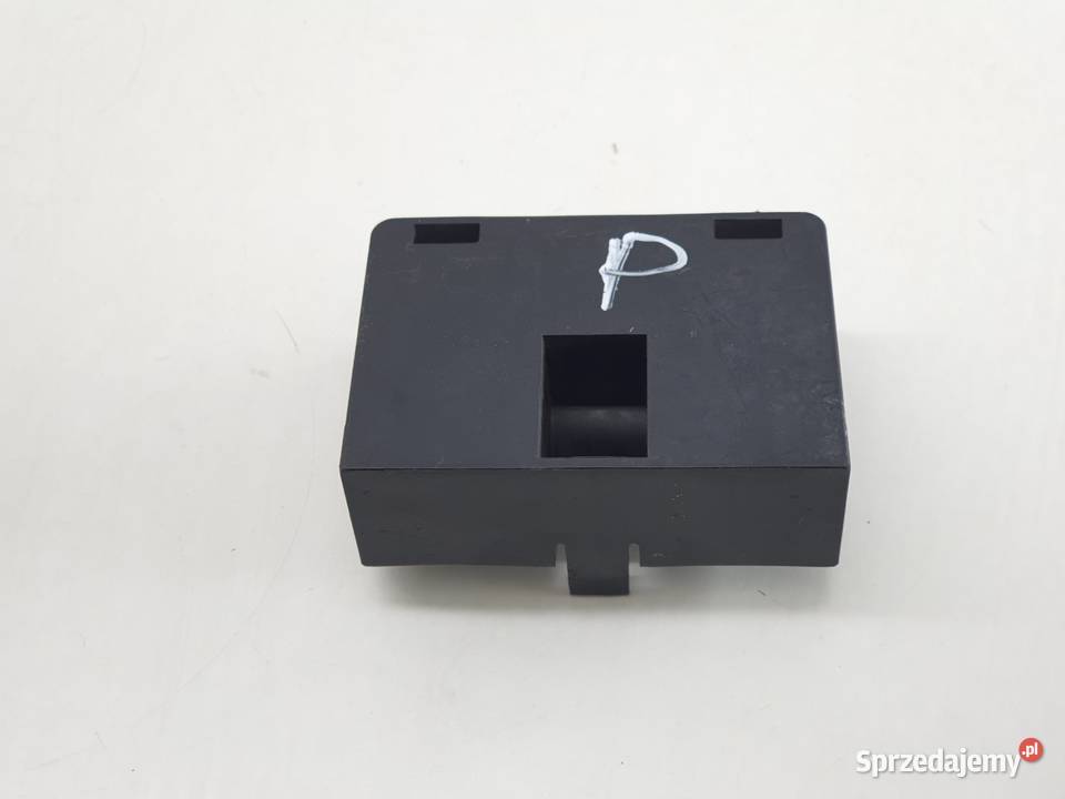PODEST PODSTOPIEN OSLONA CECTEK 500 GLADIATOR Plastiki Elementy nadwozia łódzkie