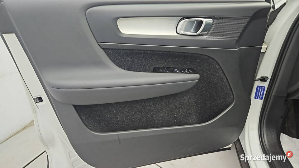 Volvo XC 40 T3 Momentum aut Z Polskiego Salonu XC 40