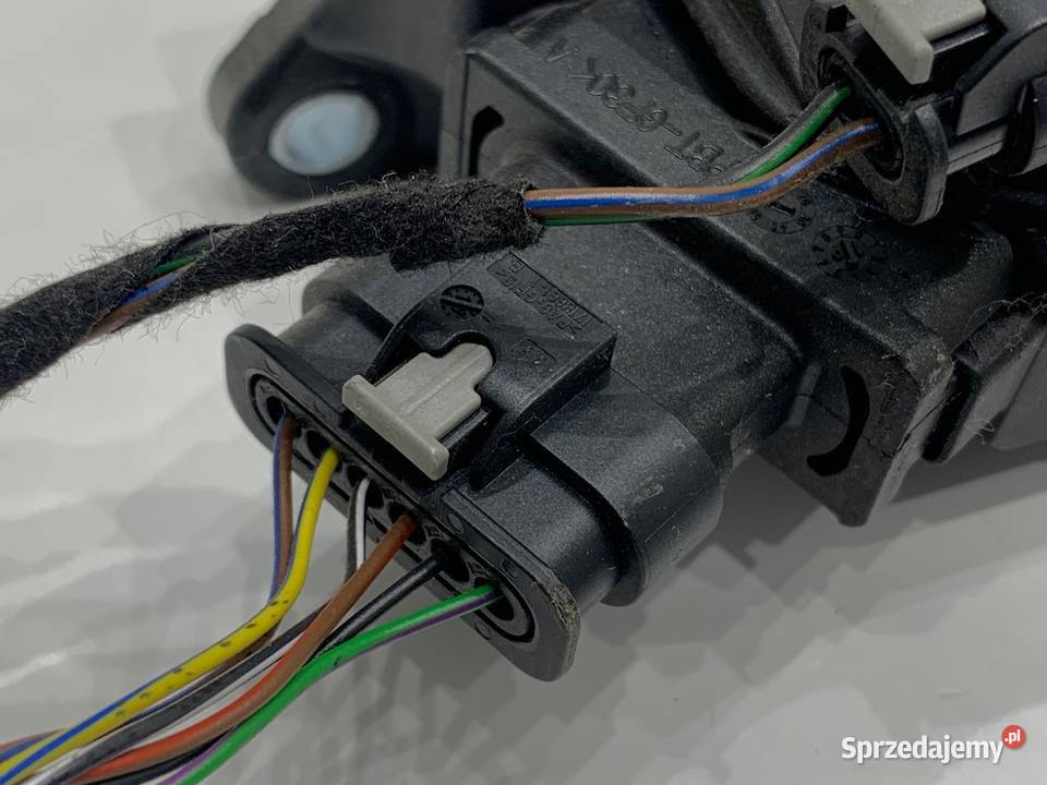 POTENCJOMETR GAZU AUDI A8 D5 4N1723523 30 286 osobowe