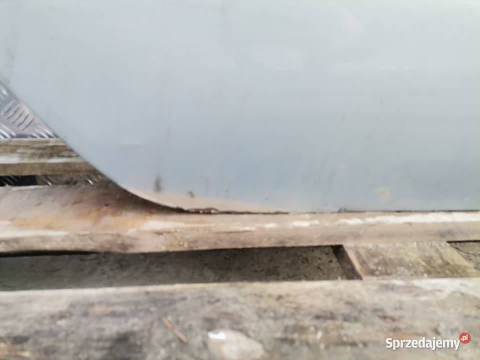 Drzwi Prawy Tył Renault Megane Pogorzelec