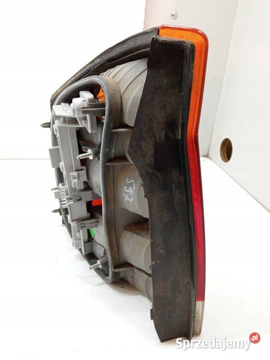 LAMPA TYŁ KOMPLET EU HB 13130642 Opel Vectra III Rok produkcji 2003