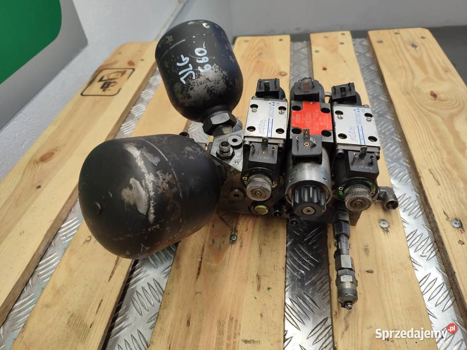 Blok hydrauliczny JLG 660 RPE3063Y1101200E1 Wilkowo sprzedam