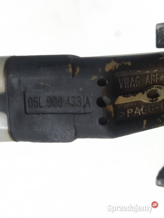 CZUJNIK SENSOR USZCZELNIACZ WAŁU 05L103173 20 osobowe świętokrzyskie