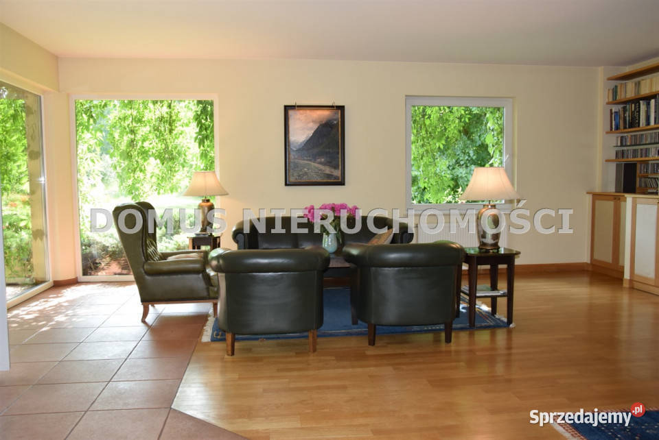 sprzedaży domu wolnostojącego 54621m2 Ewcin 58000m2 łódzkie