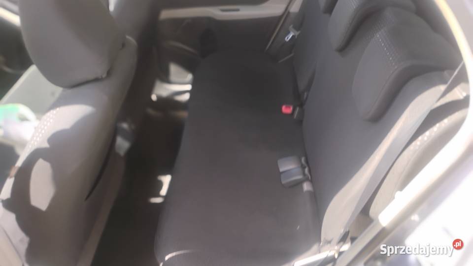Sprzedam Toyotę yaris Kutno sprzedam