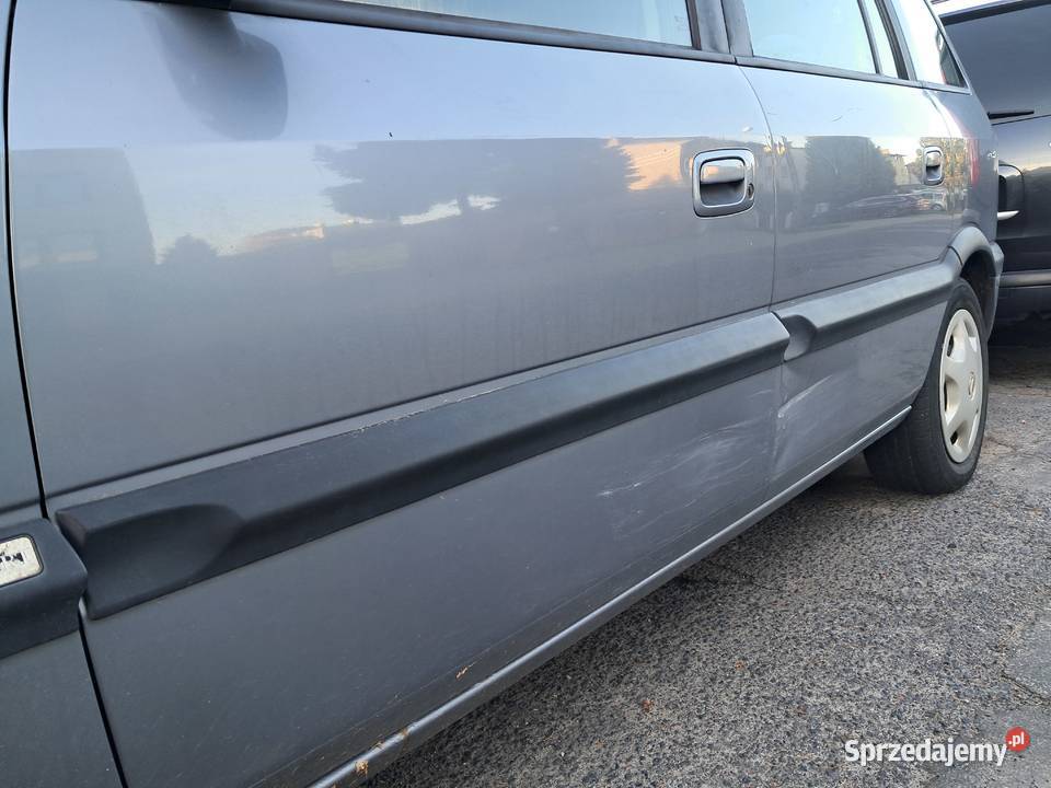 Zafira A 16 B G Lublin sprzedam