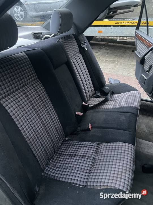 MercedesBenz w124 20D