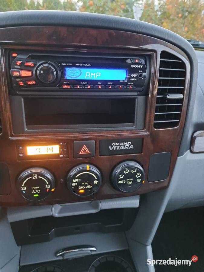 Suzuki grand vitara xl7 27 4x4 Zwoleń