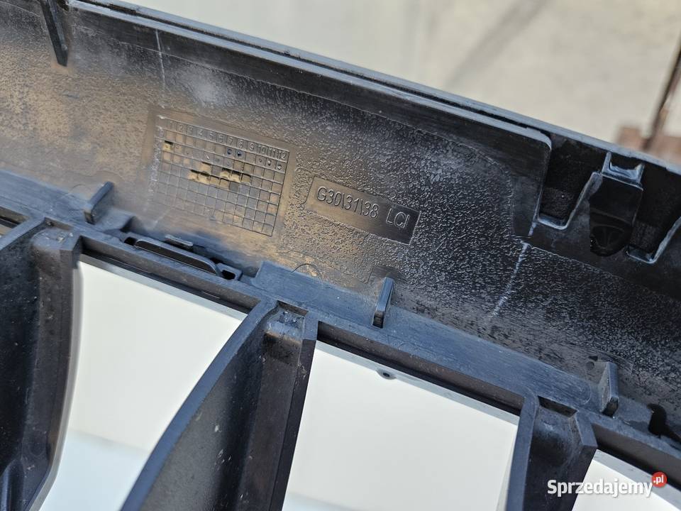 BMW 5 G30 G31 LIFT LCI GRILL ATRAPA NERKI wielkopolskie Międzychód sprzedam