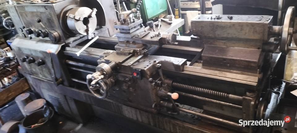 Tokarka uniwersalna 16k20