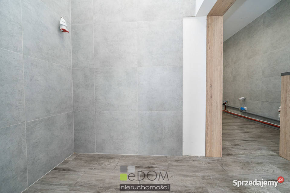 Lokal 5902m2 Wawrów Nieruchomości