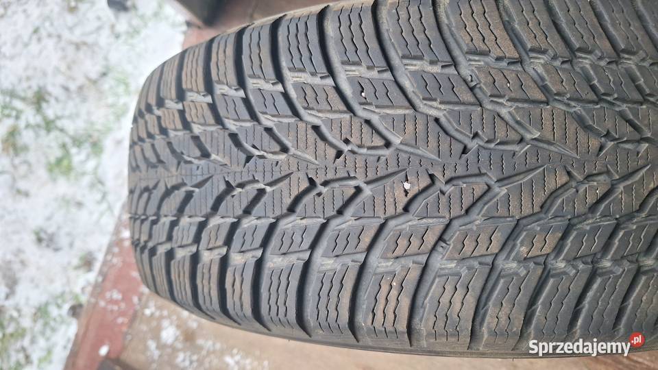 Opony zimowe Nokian 2055516 2023r podlaskie Turośń Kościelna