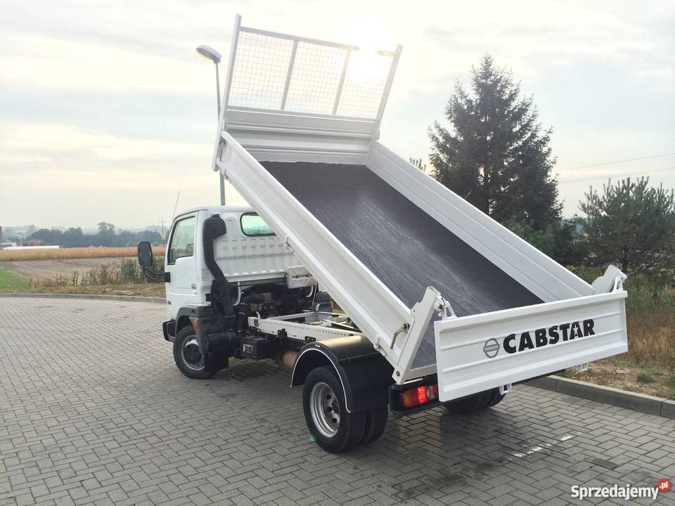NISSAN CABSTAR 3513 KIPPER WYWROTKA SUPER STAN wielkopolskie Piekarzew