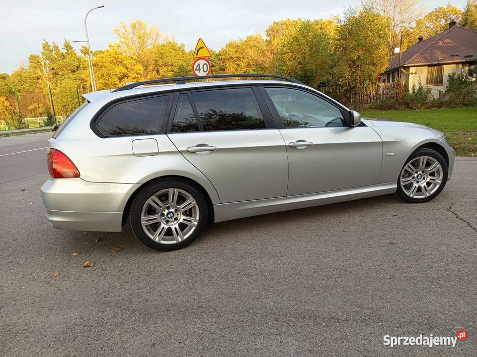 BMW E91 320i 170 2009r Navi Lift Rok produkcji 2009 Tarnobrzeg
