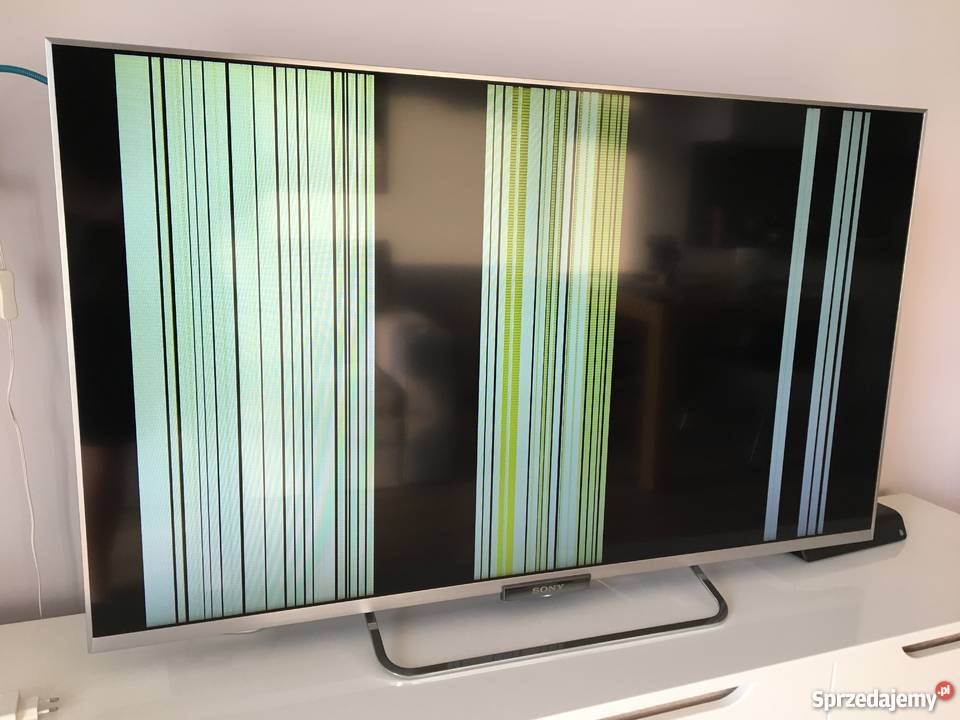 SONY KDL50W656A 3 letni dziwne artefakty na