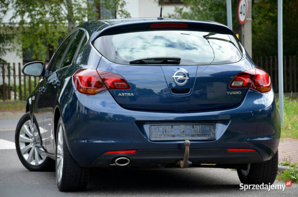 Opel Astra Zarejestrowana 14T 140 Sport Serwis serwisowany w ASO łódzkie Kutno