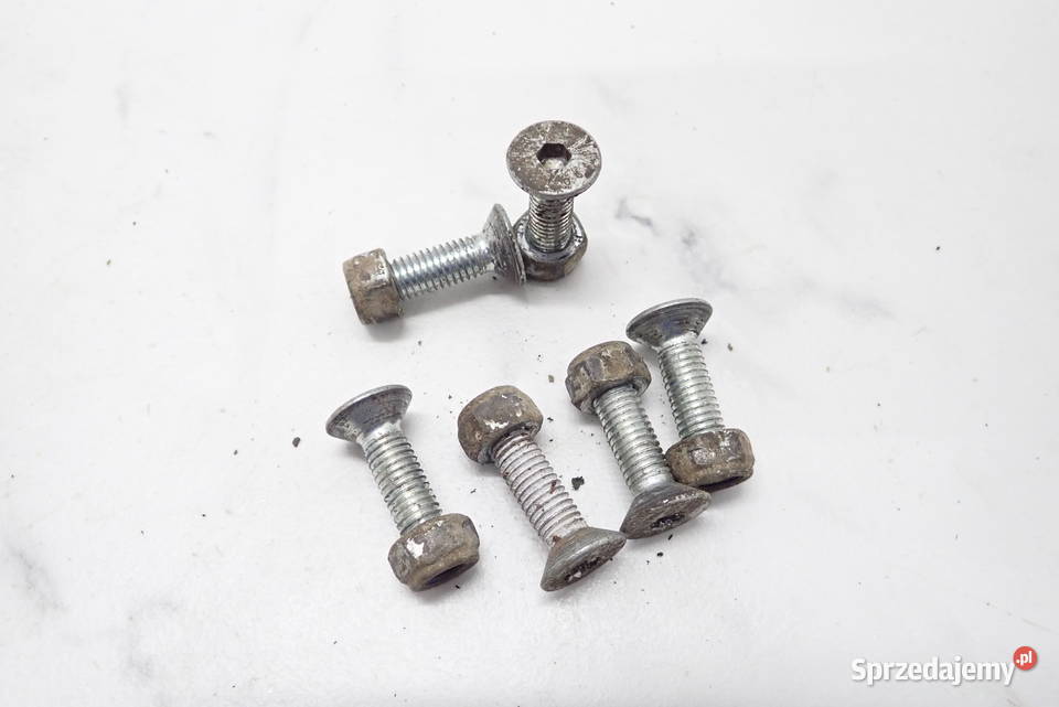 Śruby Mocujące Zębatkę Tył Husqvarna TE 250 TC sprzedam