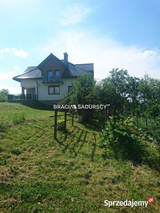 Dom wolnostojący na sprzedaż Myślenice 220m2 Liczba pokoi 7