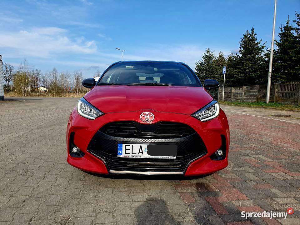 Toyota Yaris 4 2023rej 2022 prod 15 125 20 1500cm3 Łask
